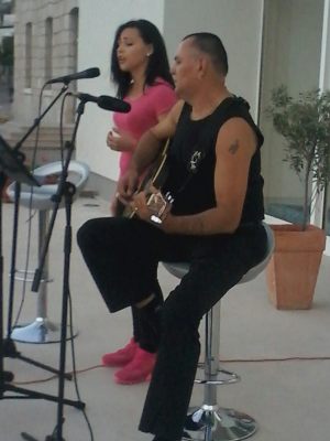 image-6dc97469eaeae1008358d0474cac14a70e32fa9b6c81ee0574f1b66f9f936313-V